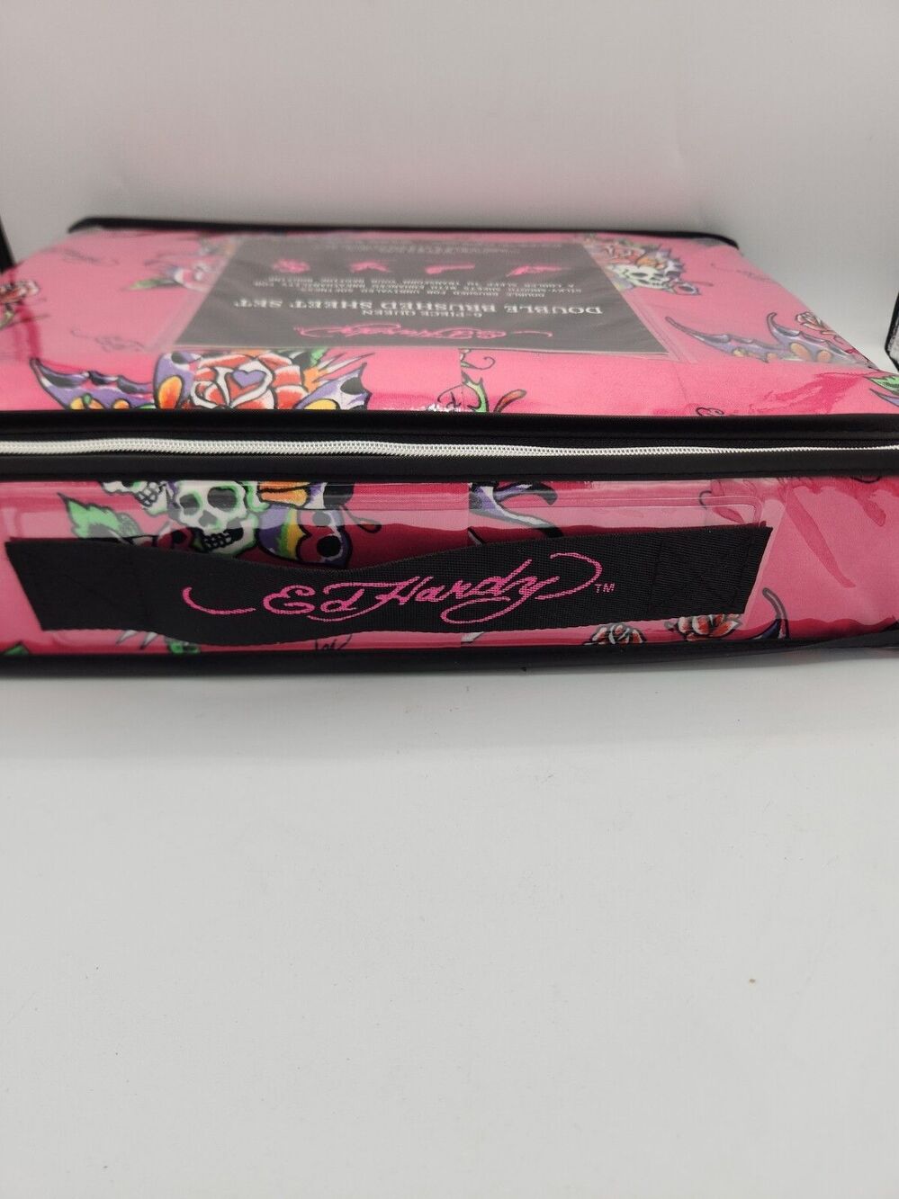 Ed Hardy Pink with Skull Butterflies & Roses 6pc QUEEN Sheet Set w/4 Pillowcases - Picture 4 of 4